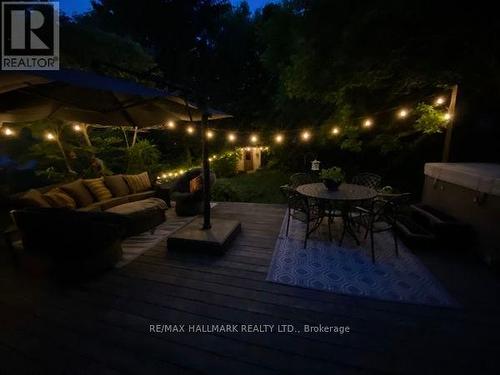 59 Centre Street W, Richmond Hill, ON - Outdoor With Deck Patio Veranda