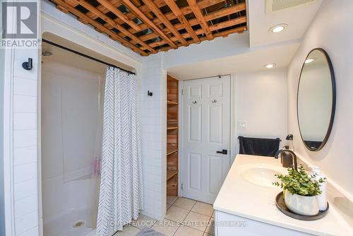 570 Exbury Crescent, Mississauga, ON - Indoor Photo Showing Bathroom