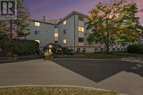 107 - 318 LORRY GREENBERG DRIVE  Ottawa, ON K1T 2R5