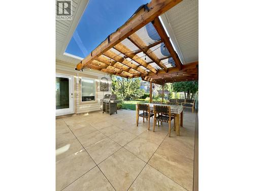 1556 Duncan Avenue E, Penticton, BC -  With Exterior