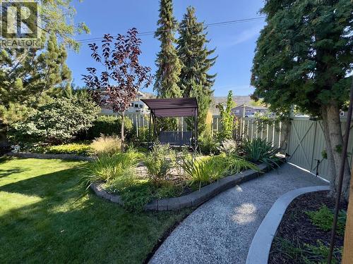 1556 Duncan Avenue E, Penticton, BC - Outdoor