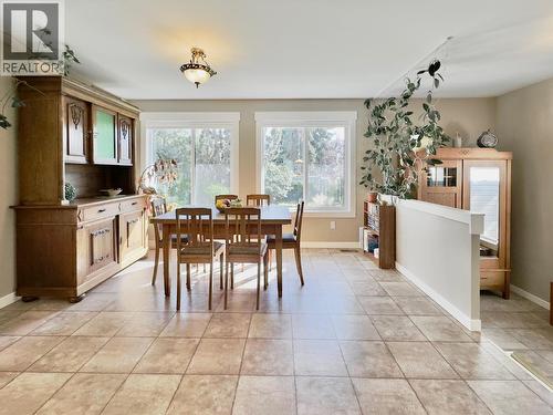 1556 Duncan Avenue E, Penticton, BC - Indoor Photo Showing Dining Room