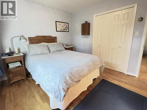 1556 Duncan Avenue E, Penticton, BC - Indoor Photo Showing Bedroom