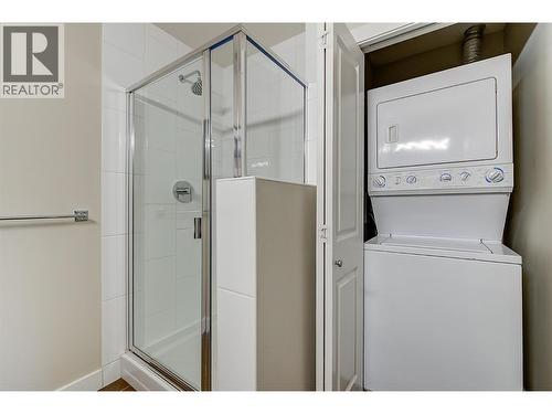 3205 Skyview Lane Unit# 205, West Kelowna, BC - Indoor Photo Showing Laundry Room
