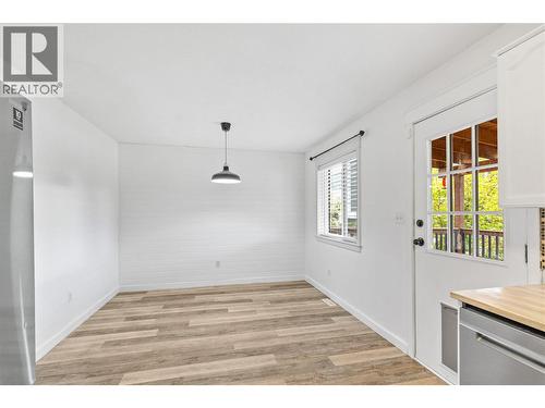 6973 Cummins Road, Vernon, BC - Indoor Photo Showing Other Room