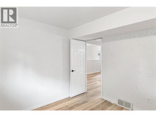 6973 Cummins Road, Vernon, BC - Indoor Photo Showing Other Room