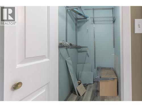 6973 Cummins Road, Vernon, BC - Indoor Photo Showing Bathroom