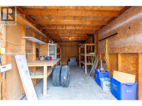 6973 Cummins Road, Vernon, BC - Indoor