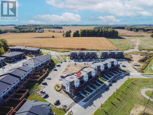 49 - 289 CHAPEL HILL DRIVE  Kitchener, ON N2R 0S4