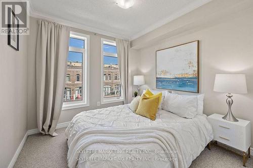 2 Cornerbank Crescent, Whitchurch-Stouffville, ON - Indoor Photo Showing Bedroom