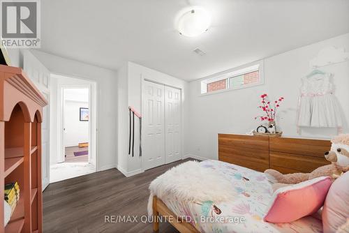 29 Northview Lane, Quinte West (Murray Ward), ON - Indoor Photo Showing Bedroom