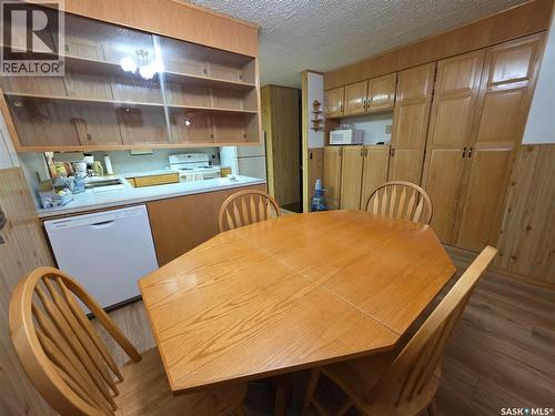 304 3Rd Street N, Cabri, SK - Indoor Photo Showing Dining Room
