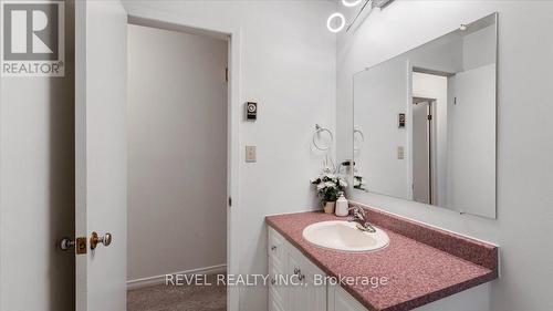 12 Chown Crescent, Belleville, ON - Indoor Photo Showing Bathroom
