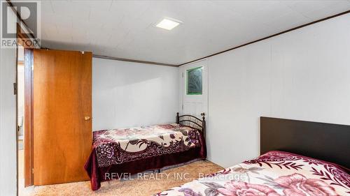 12 Chown Crescent, Belleville, ON - Indoor Photo Showing Bedroom