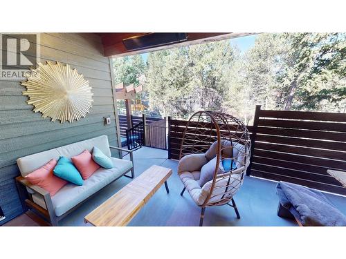 4881 Pedley Heights Court, Windermere, BC - Outdoor With Exterior