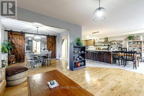 810 Hargrove Trail, Peterborough (Ashburnham Ward 4), ON - Indoor Photo Showing Other Room