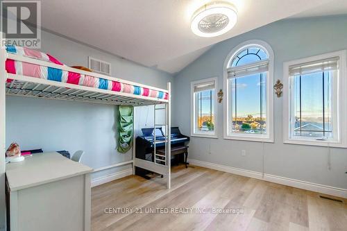 810 Hargrove Trail, Peterborough (Ashburnham Ward 4), ON - Indoor Photo Showing Other Room