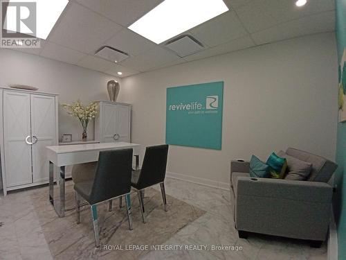 69 Kempster Avenue, Ottawa, ON 