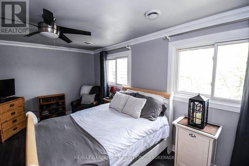 37 - 185 Denistoun Street, Welland (Broadway), ON - Indoor Photo Showing Bedroom