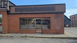 7 COLBORNE STREET E  Orillia, ON L3V 1T4