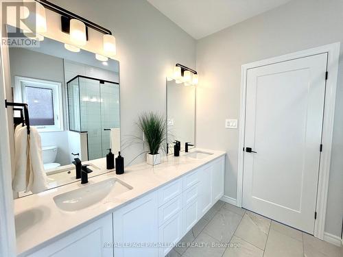 130 Stonecrest Boulevard, Quinte West (Sidney Ward), ON - Indoor Photo Showing Bathroom