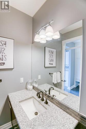 463 Lockmaster Crescent, Ottawa, ON - Indoor Photo Showing Bathroom