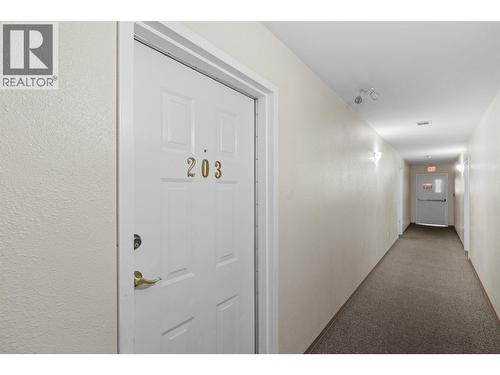 1295 12Th Street Unit# 203, Kamloops, BC - Indoor Photo Showing Other Room