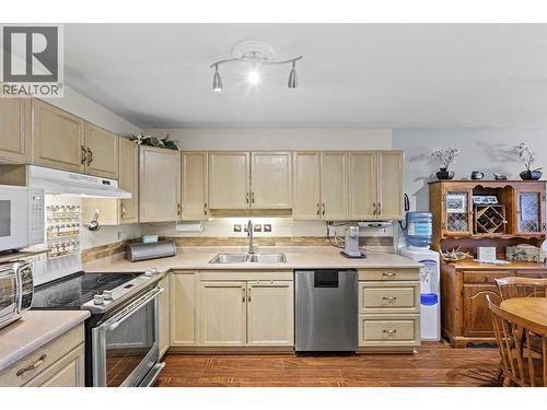 1295 12Th Street Unit# 203, Kamloops, BC - Indoor Photo Showing Kitchen With Double Sink