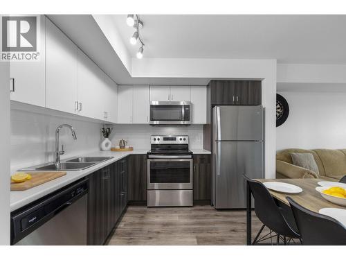 725 Academy Way Unit# 203  Kelowna, BC V1V 0B4