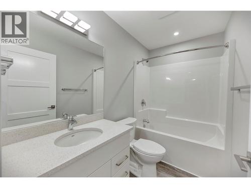 3 Wood Duck Way, Osoyoos, BC - Indoor Photo Showing Bathroom