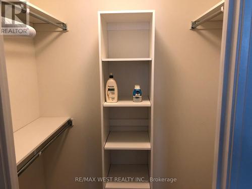 313 - 576 Front Street W, Toronto, ON 