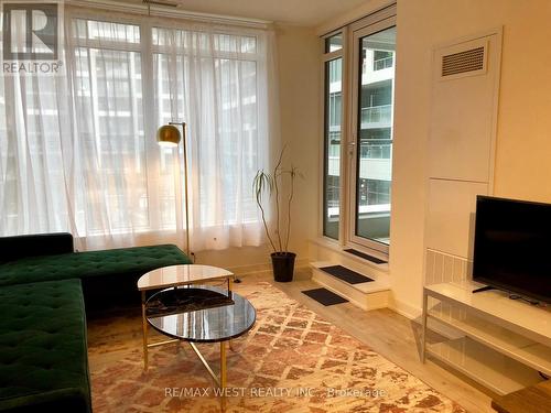 313 - 576 Front Street W, Toronto, ON 