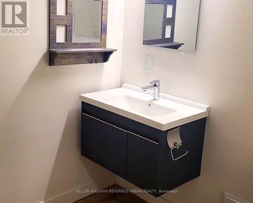 106 - 325 University Avenue W, Cobourg, ON - Indoor Photo Showing Bathroom