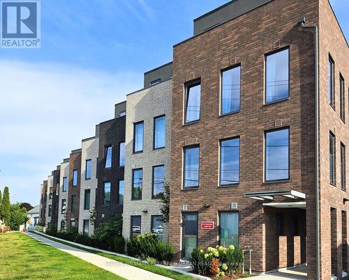 106 - 325 University Avenue W, Cobourg, ON - Outdoor With Facade