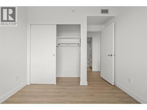 238 Leon Avenue Unit# 1704, Kelowna, BC - Indoor Photo Showing Other Room