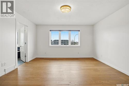2106 Laurier Crescent E, Regina, SK - Indoor Photo Showing Other Room