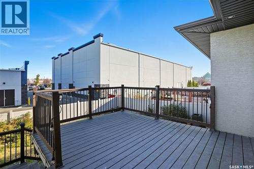2106 Laurier Crescent E, Regina, SK - Outdoor With Deck Patio Veranda With Exterior