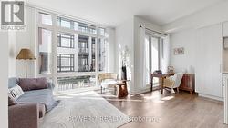 1009 - 14 DAVID EYER ROAD  Richmond Hill, ON L4S 0N4