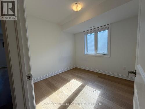 3 - 51 Hay Lane N, Barrie, ON - Indoor Photo Showing Other Room