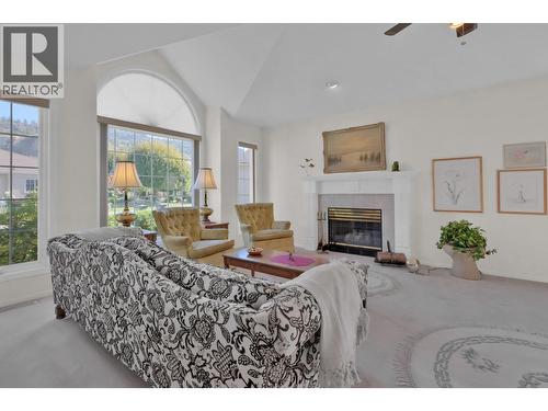 3333 South Main Street Unit# 30, Penticton, BC - Indoor Photo Showing Living Room With Fireplace