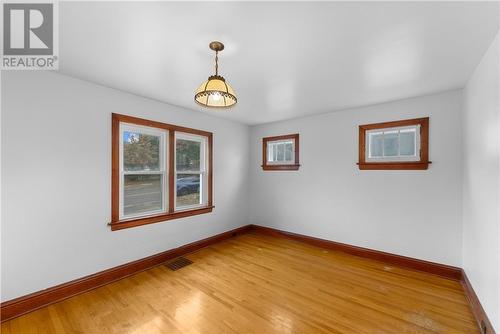 202 Eyre, Sudbury, ON - Indoor Photo Showing Other Room