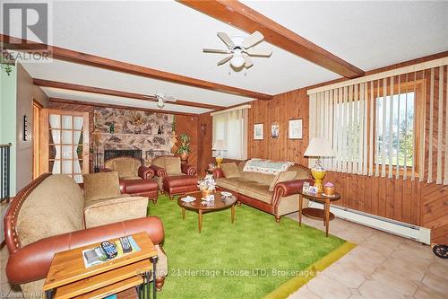 191 Cairns Crescent, Fort Erie (Bowen), ON - Indoor Photo Showing Living Room With Fireplace