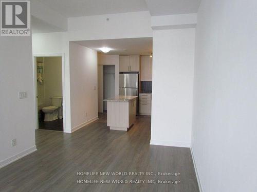 201 - 85 Duke Street W, Kitchener, ON - Indoor Photo Showing Kitchen