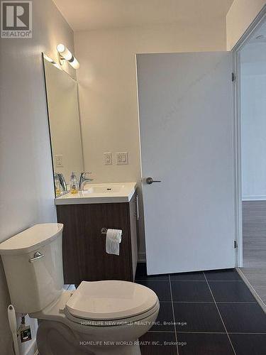 201 - 85 Duke Street W, Kitchener, ON - Indoor Photo Showing Bathroom