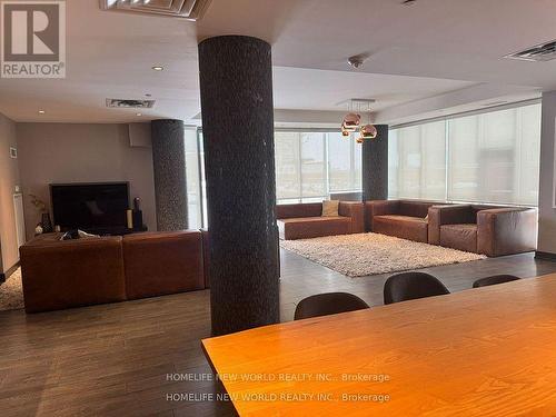 201 - 85 Duke Street W, Kitchener, ON - Indoor