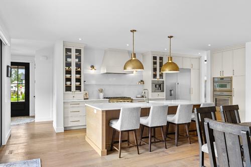 4243 Russo Street, Kelowna, BC - Indoor