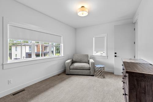 4243 Russo Street, Kelowna, BC - Indoor