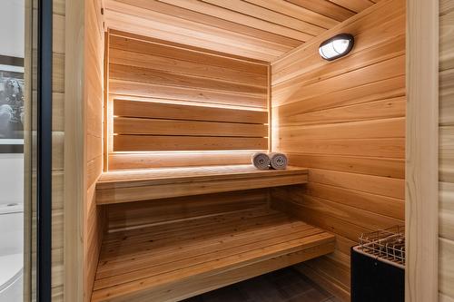 4243 Russo Street, Kelowna, BC - Indoor Photo Showing Other Room