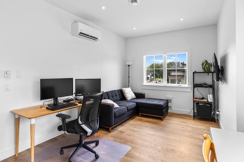 4243 Russo Street, Kelowna, BC - Indoor Photo Showing Office