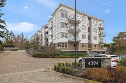 310-4394 West Saanich Rd  Saanich, BC V8Z 3E9